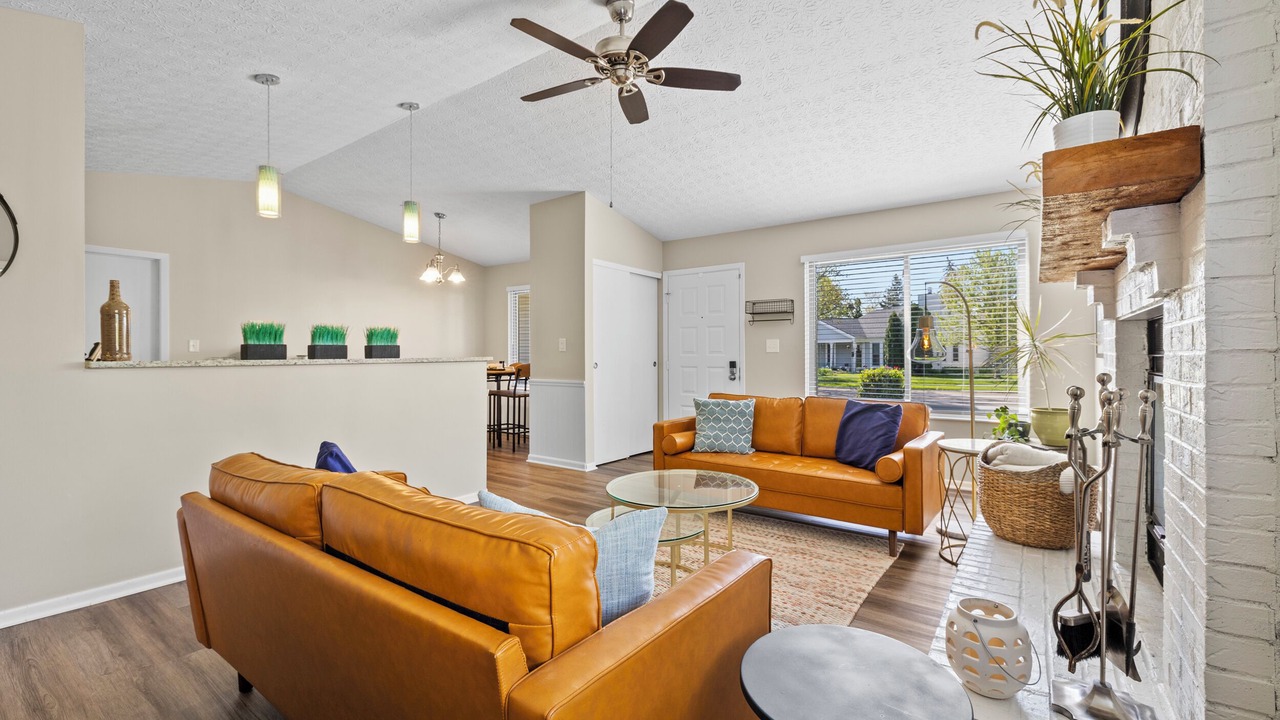 Photo of Livingroom in Kilbourne