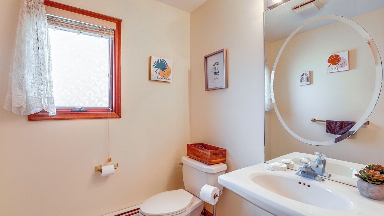 Photo of Bathroom in Brick