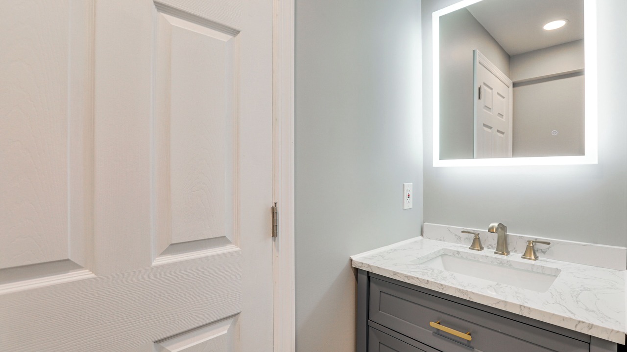 Photo of Bathroom in Brick