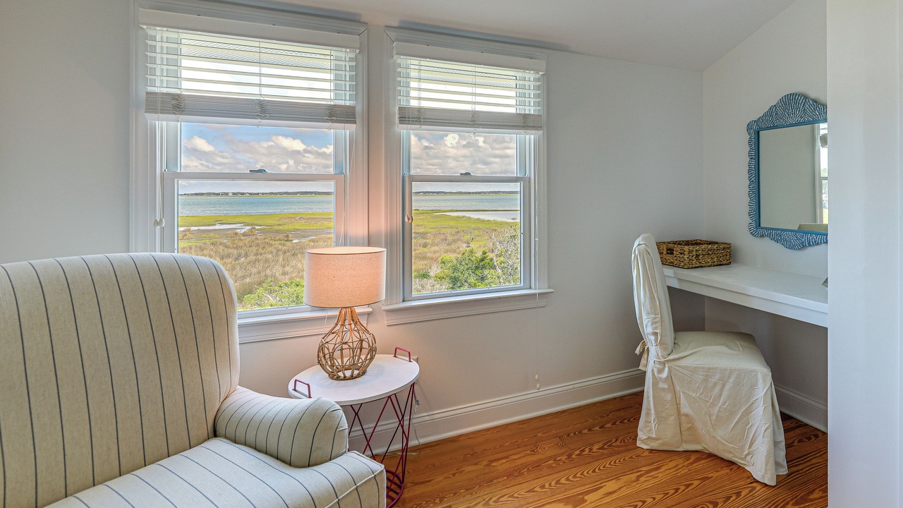 Photo of Livingroom in Harkers Island