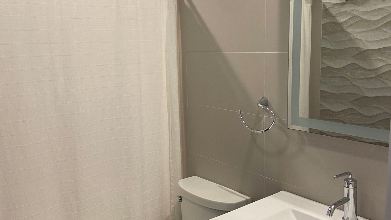 Photo of Bathroom in Elmwood Park