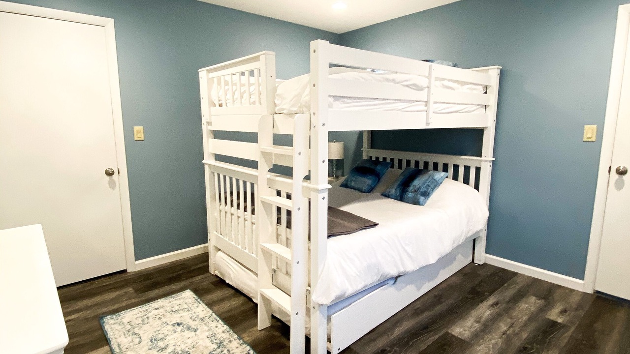 Photo of Bedroom in Erie