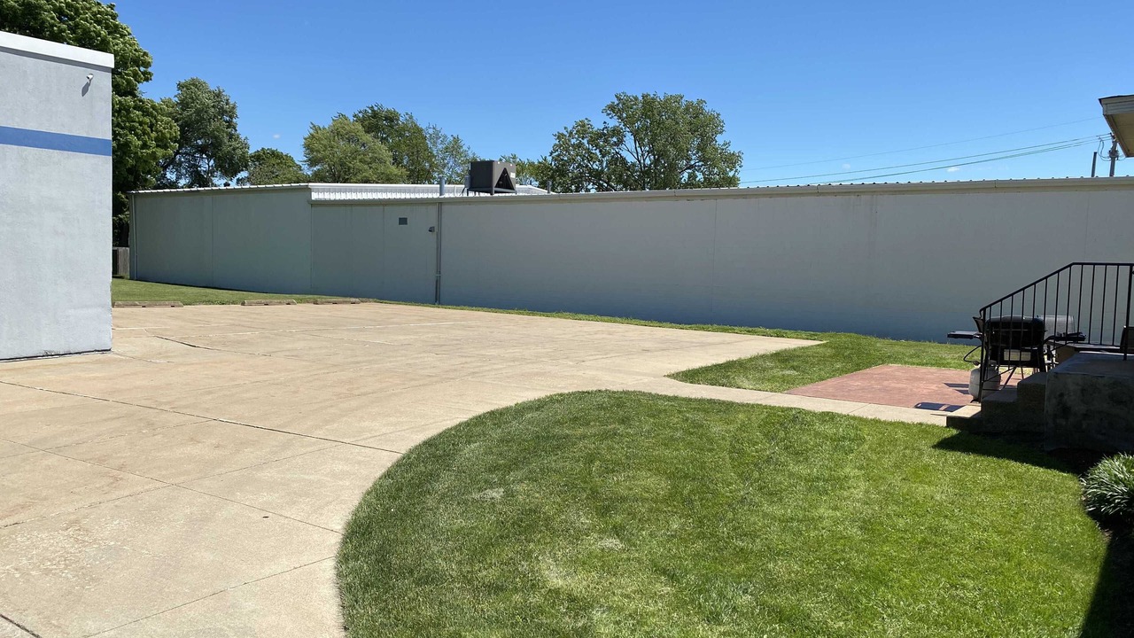 Photo of Outdoor in Erie