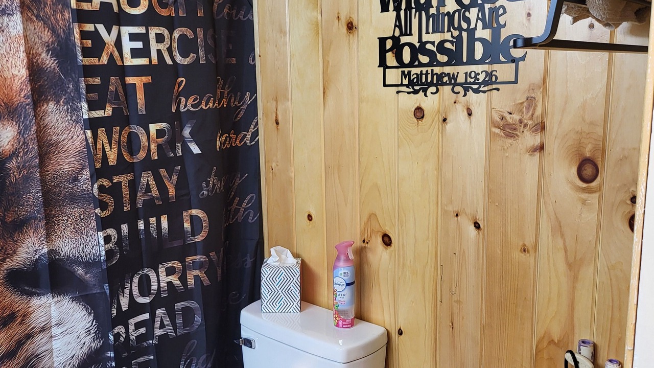 Photo of Bathroom in Coal Run