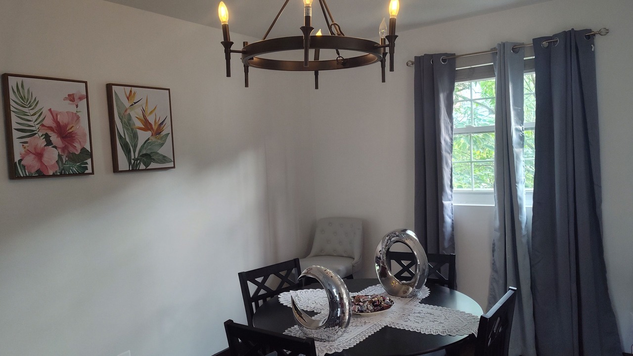 Photo of Livingroom in Baltimore
