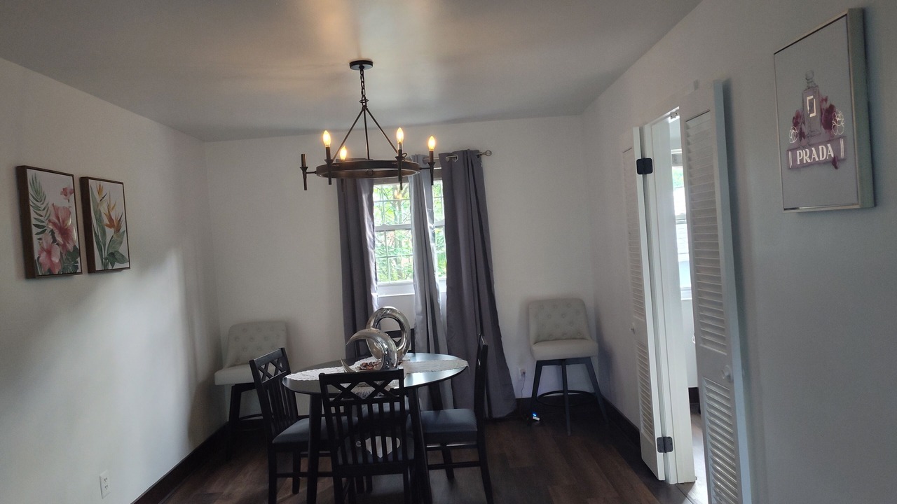 Photo of Livingroom in Baltimore
