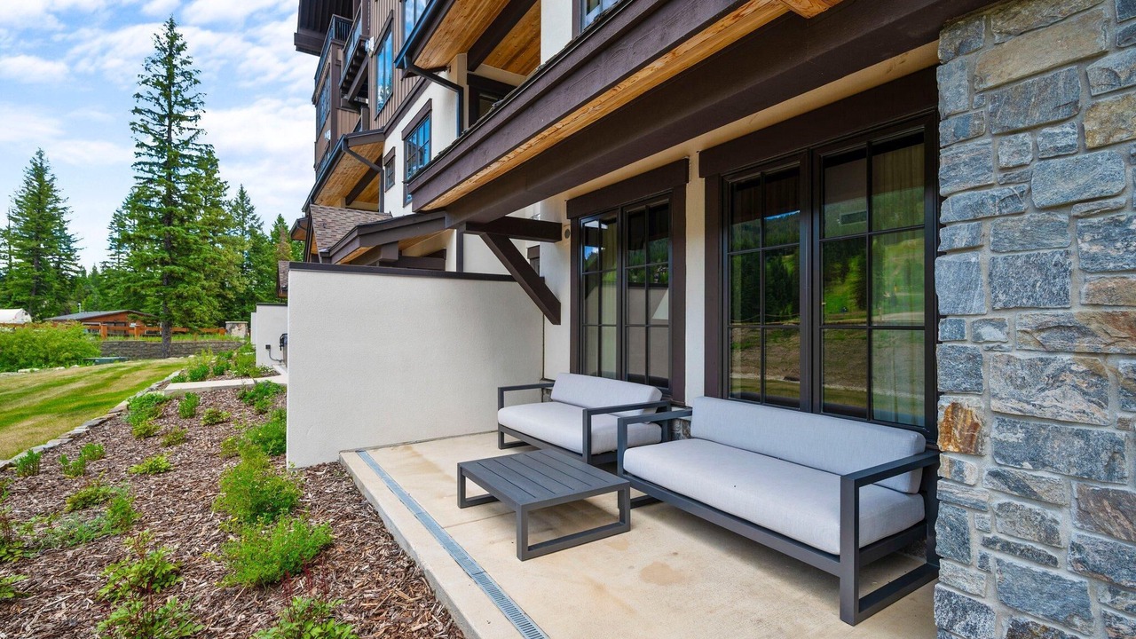 Photo of Patio Balcony in Tamarack Resort