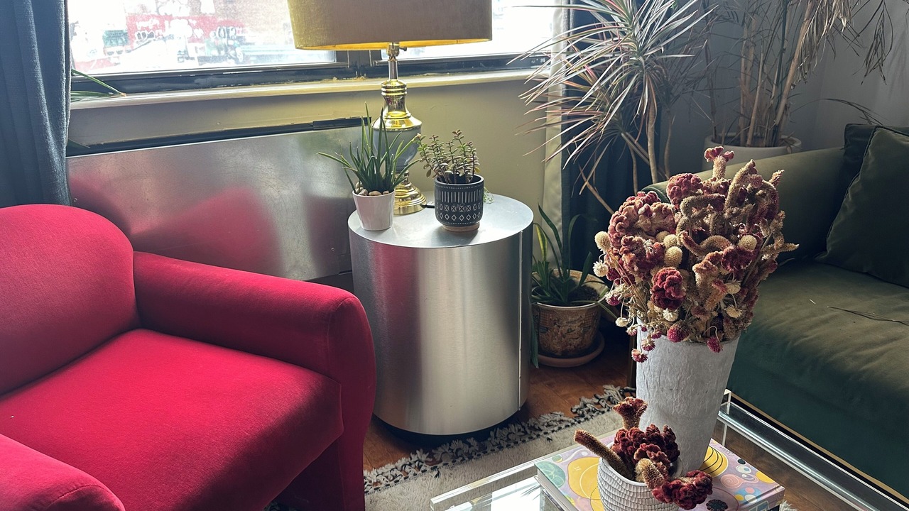 Photo of Livingroom in Chinatown