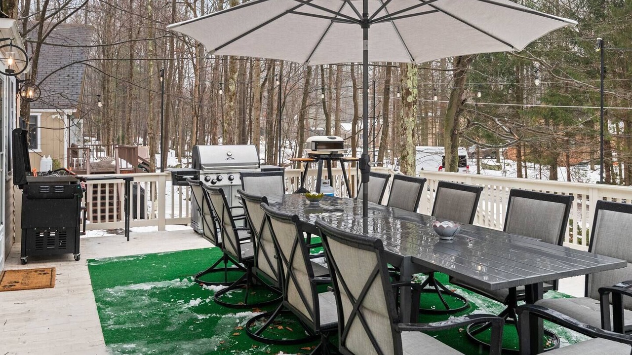 Photo of Outdoor in Thornhurst