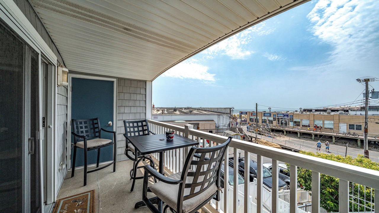 Photo of Patio Balcony in North End