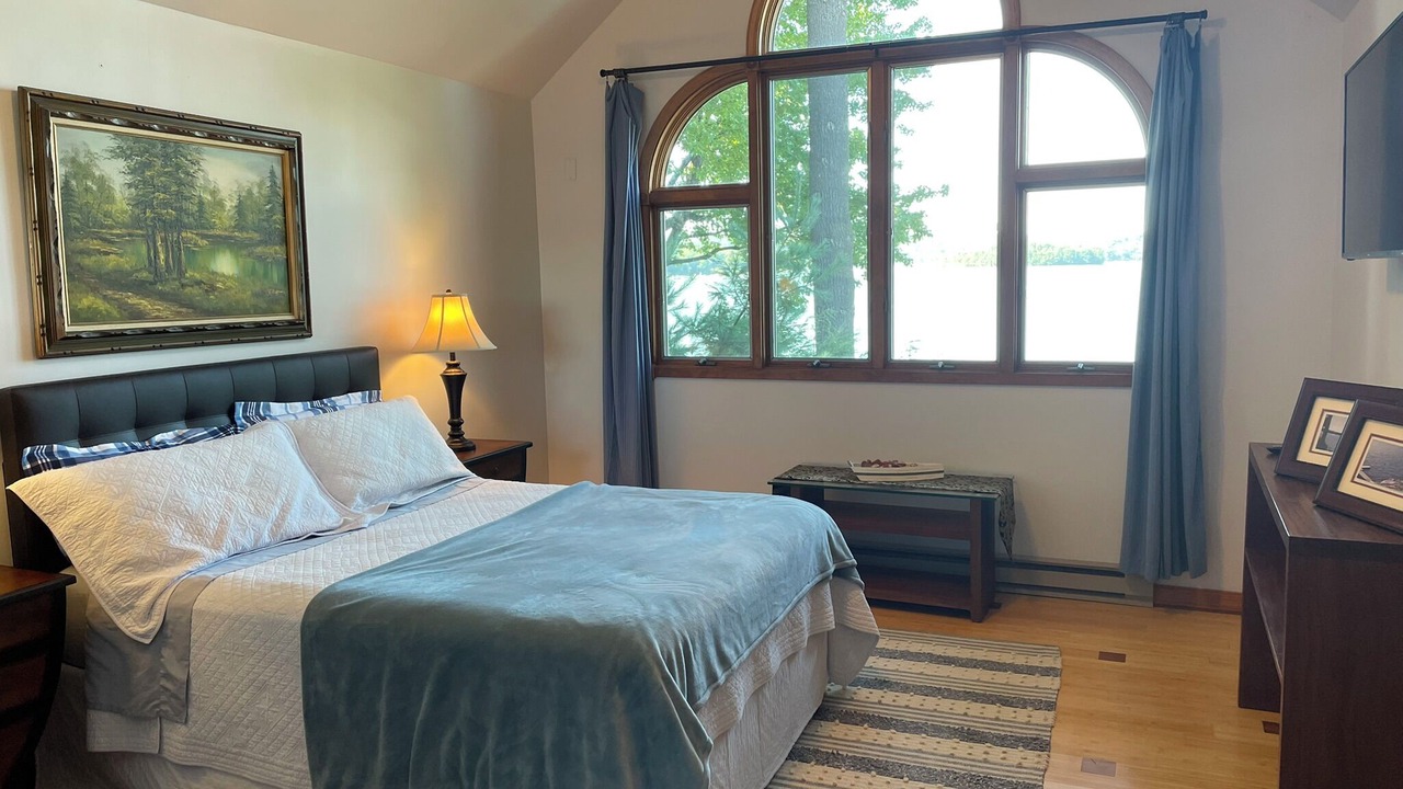 Photo of Bedroom in White Mills