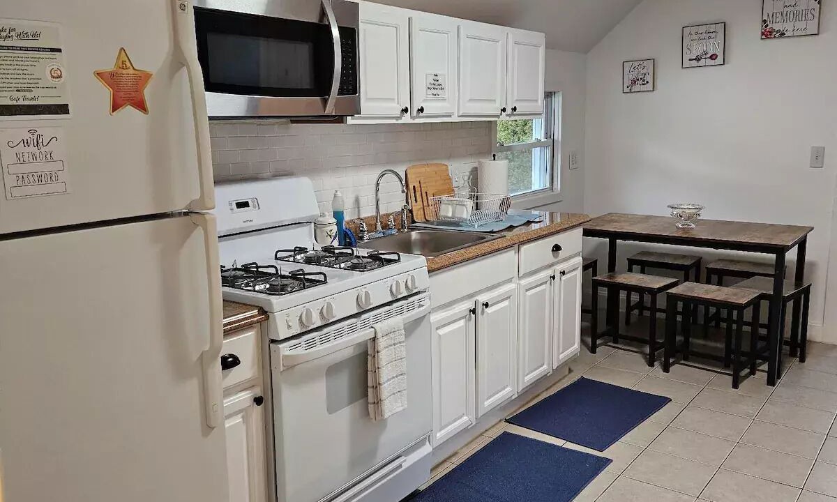 Photo of Kitchen in Hillside