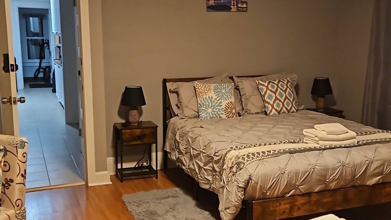 Photo of Bedroom in Hillside