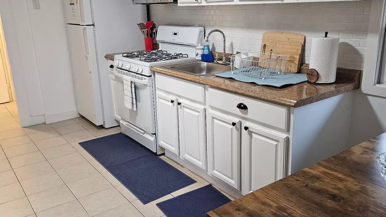 Photo of Kitchen in Hillside