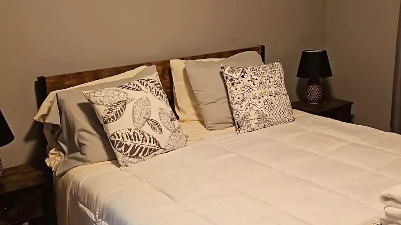 Photo of Bedroom in Hillside