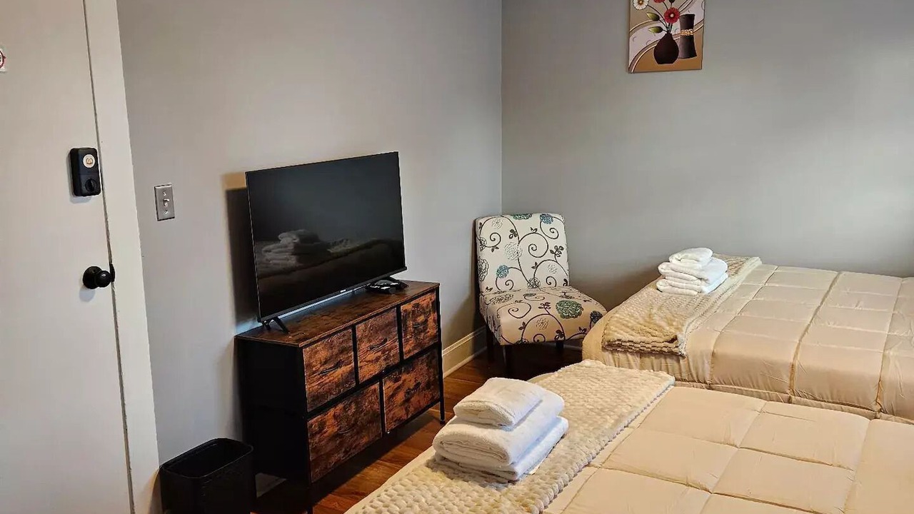 Photo of Bedroom in Hillside