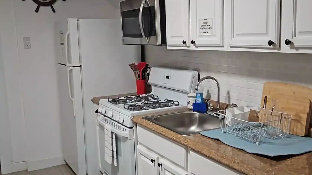 Photo of Kitchen in Hillside