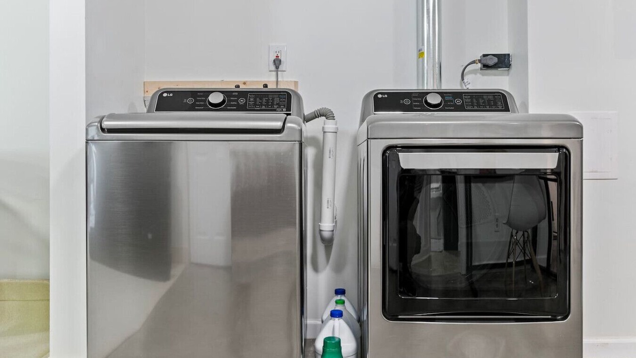 Photo of Others in Imperial