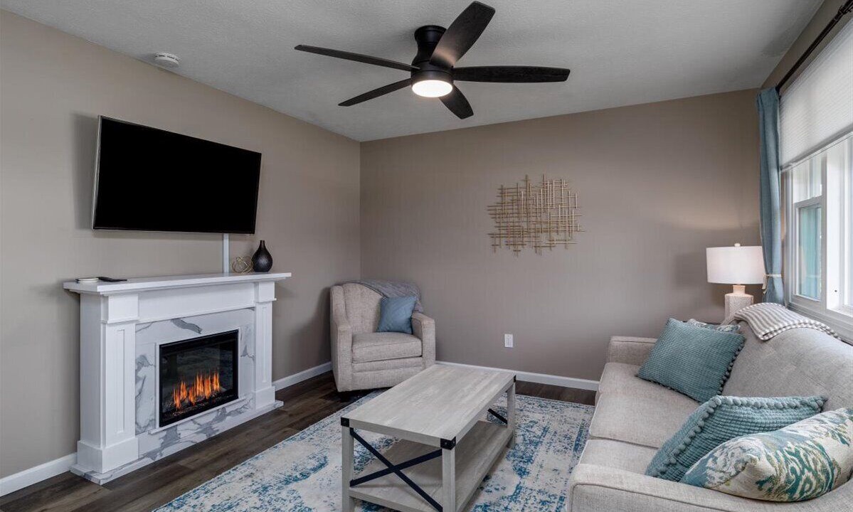Photo of Livingroom in Vermilion