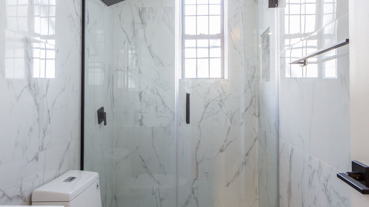 Photo of Bathroom in Greenpoint
