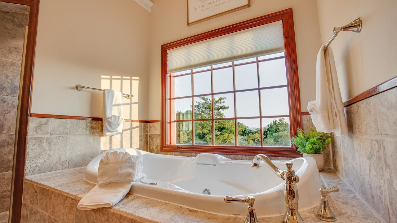 Photo of Bathroom in Clearville