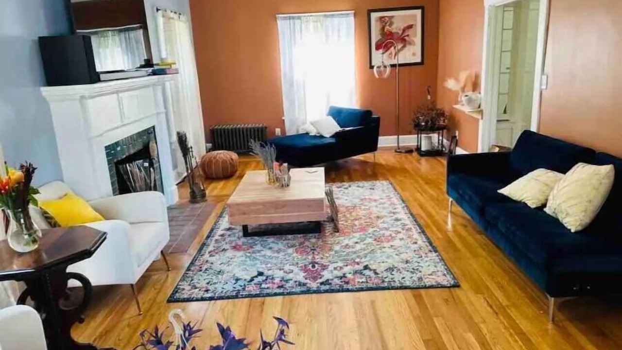 Photo of Livingroom in Newburgh