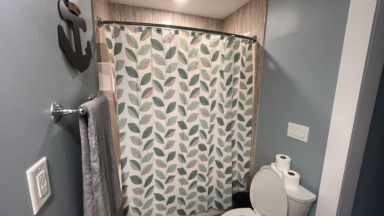 Photo of Bathroom in Coal Run