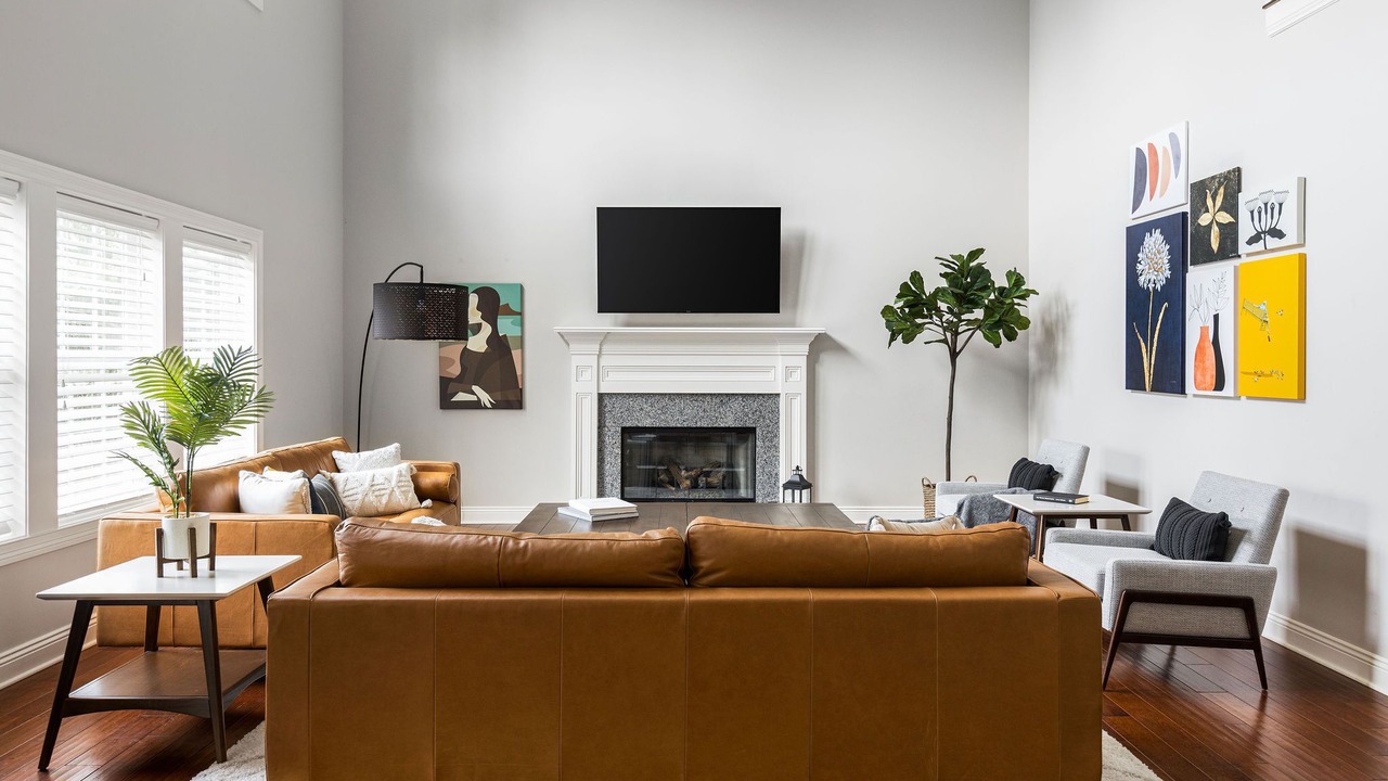 Photo of Livingroom in Northwest Columbus