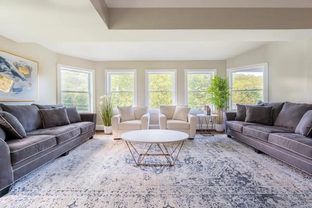 Photo of Livingroom in Mountain Dale