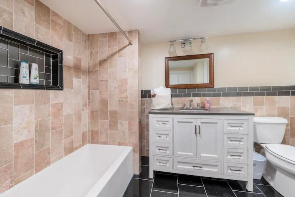 Photo of Bathroom in Mountain Dale