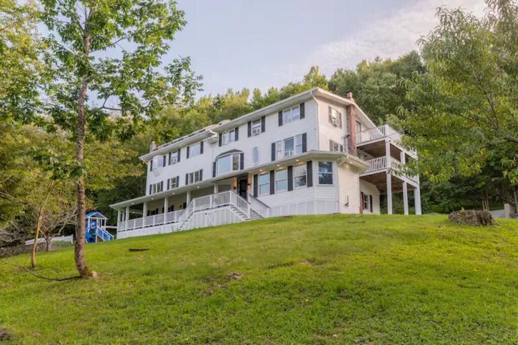 Photo of Outdoor in Mountain Dale