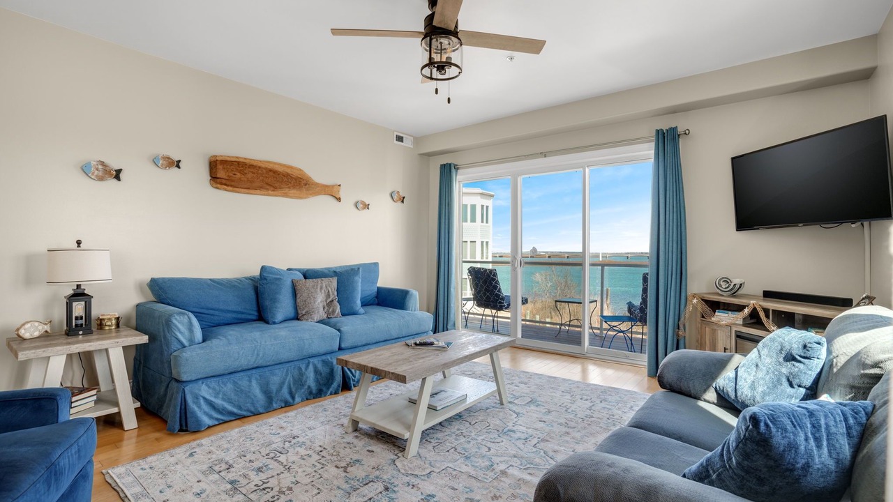 Photo of Livingroom in Deep Hole