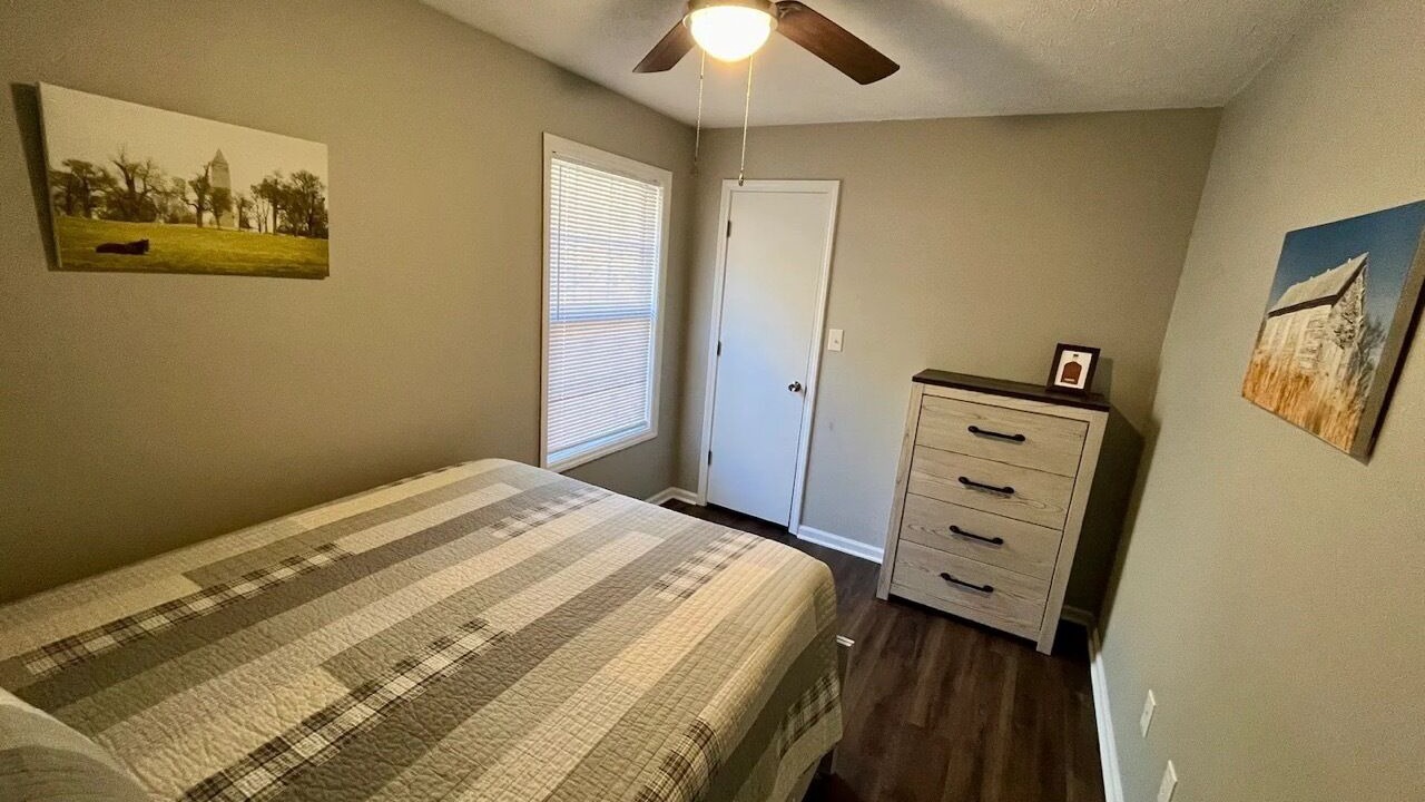 Photo of Bedroom in Lawrenceburg