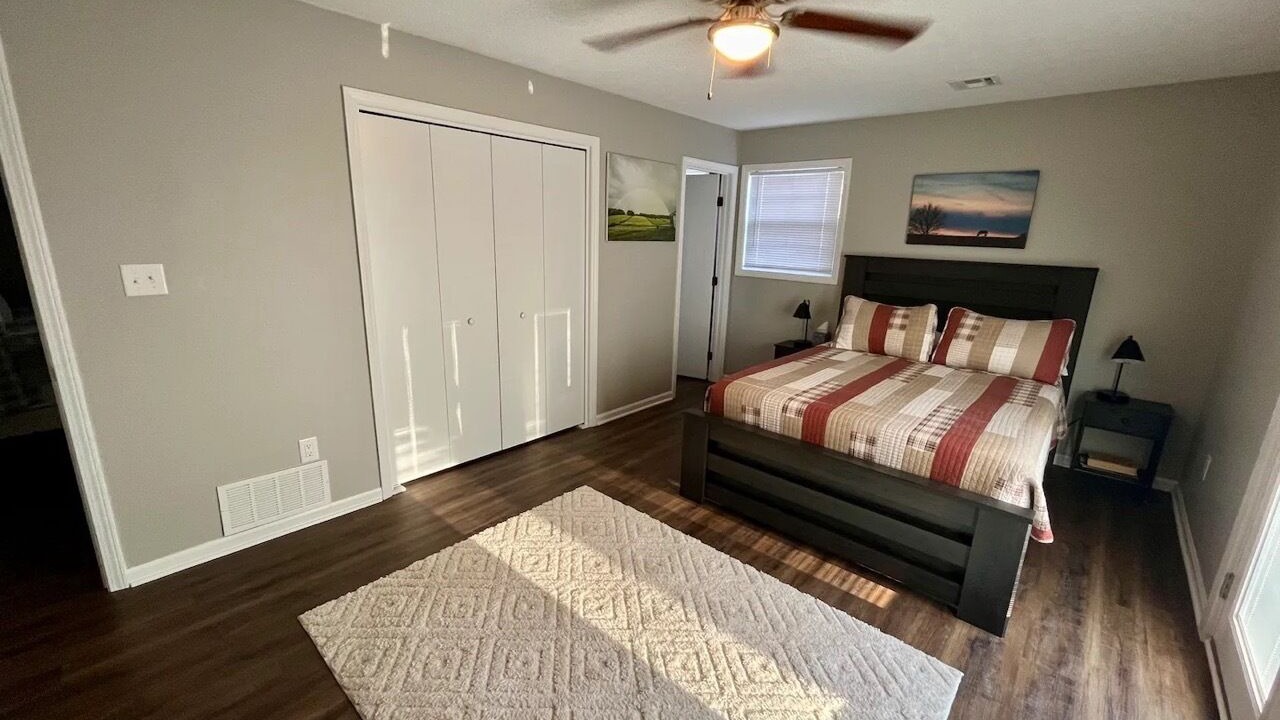 Photo of Bedroom in Lawrenceburg