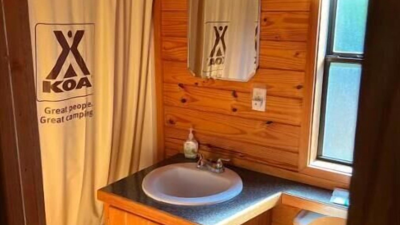 Photo of Bathroom in Renfro Valley