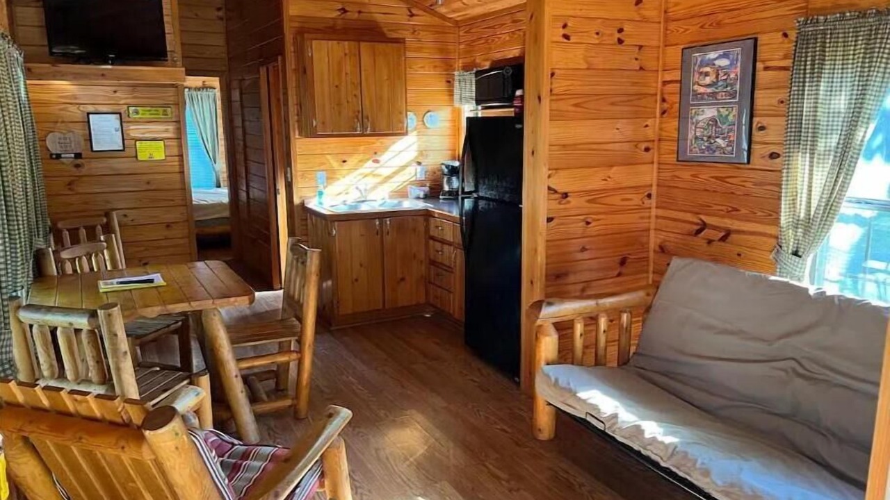 Photo of Livingroom in Renfro Valley