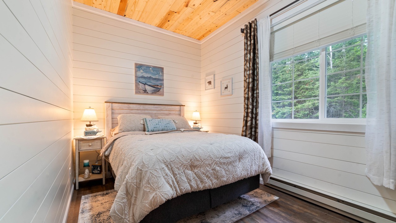 Photo of Bedroom in Reisterstown Station