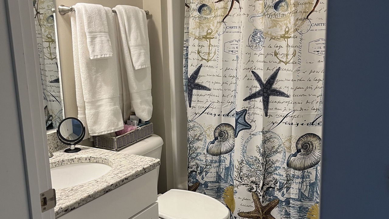 Photo of Bathroom in Kelleys Island