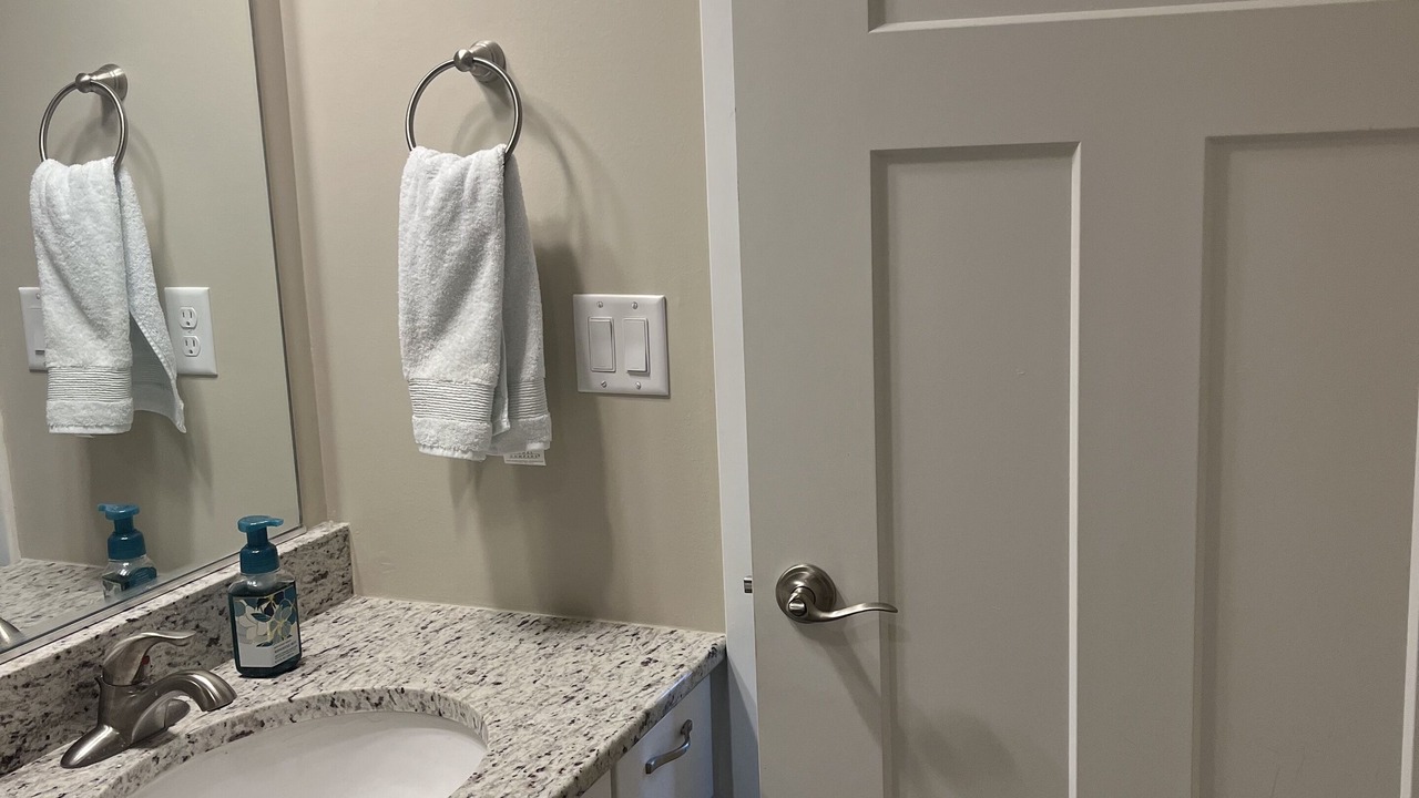 Photo of Bathroom in Kelleys Island