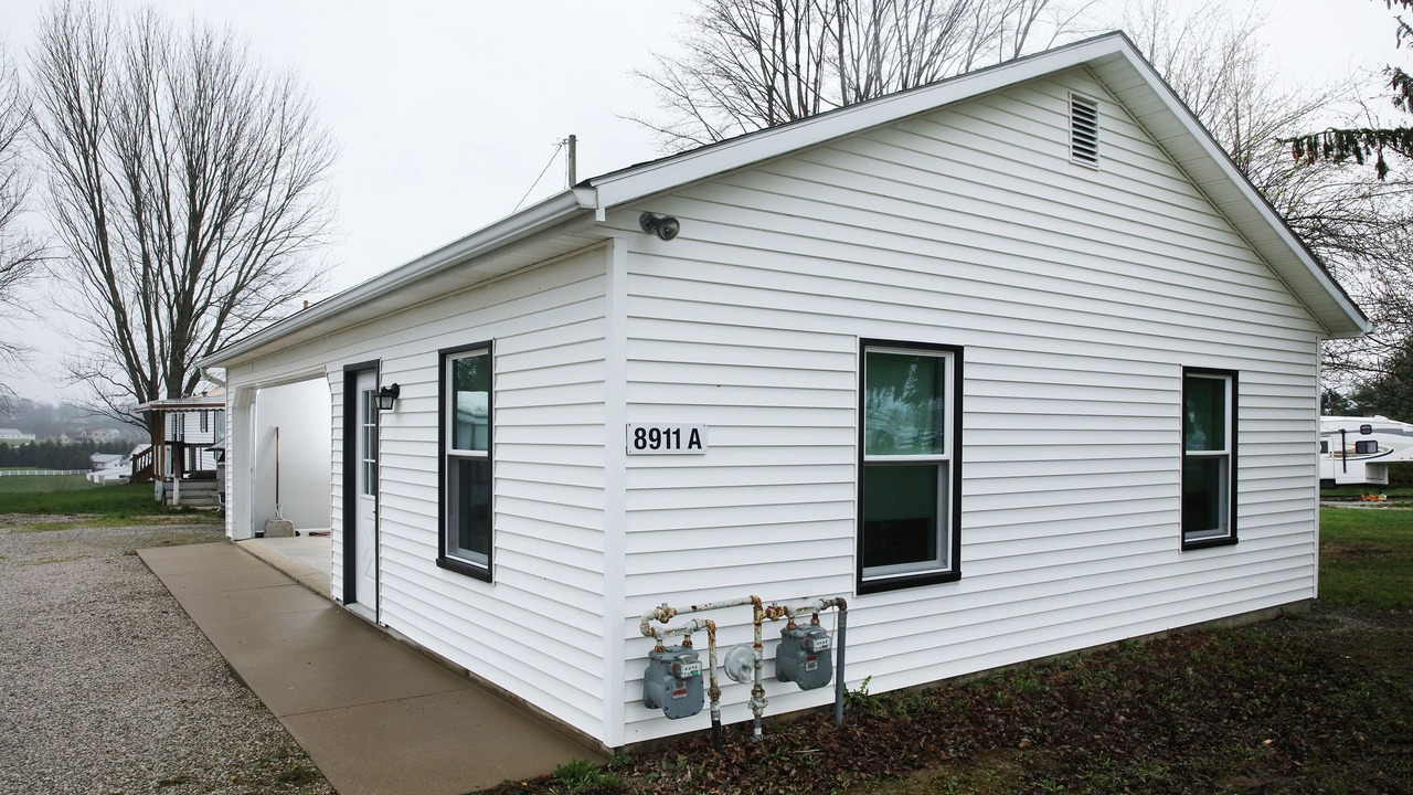 Photo of Outdoor in Apple Creek