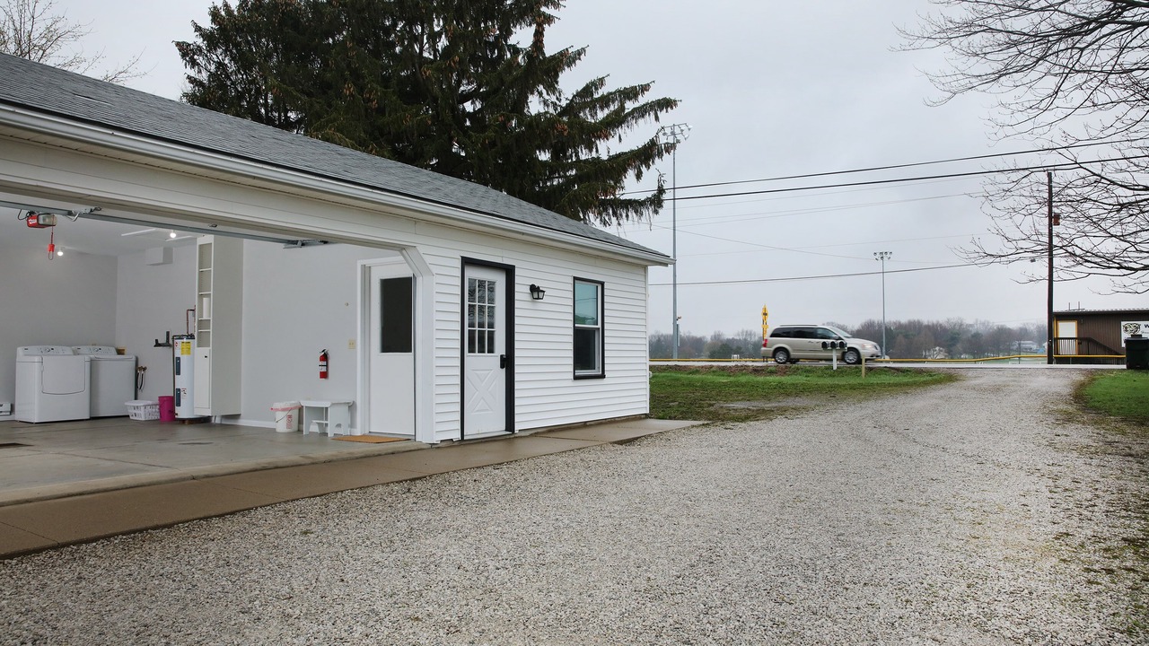 Photo of Outdoor in Apple Creek