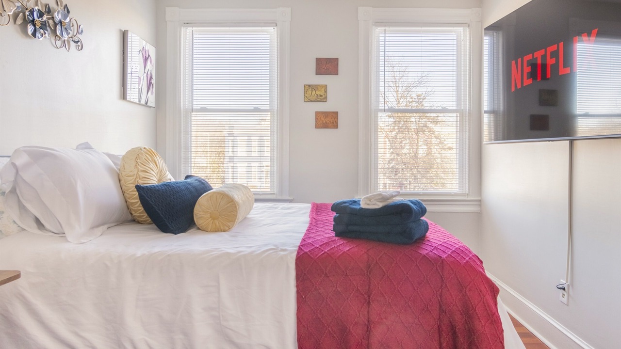 Photo of Bedroom in Near Northeast