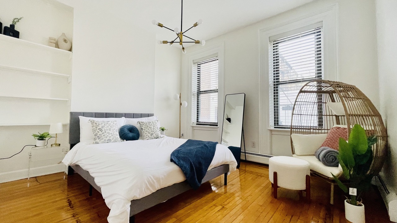 Photo of Bedroom in Downtown Jersey City