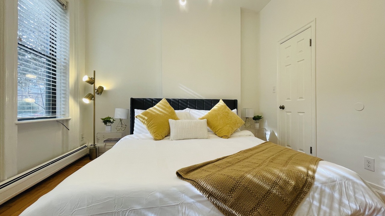 Photo of Bedroom in Downtown Jersey City