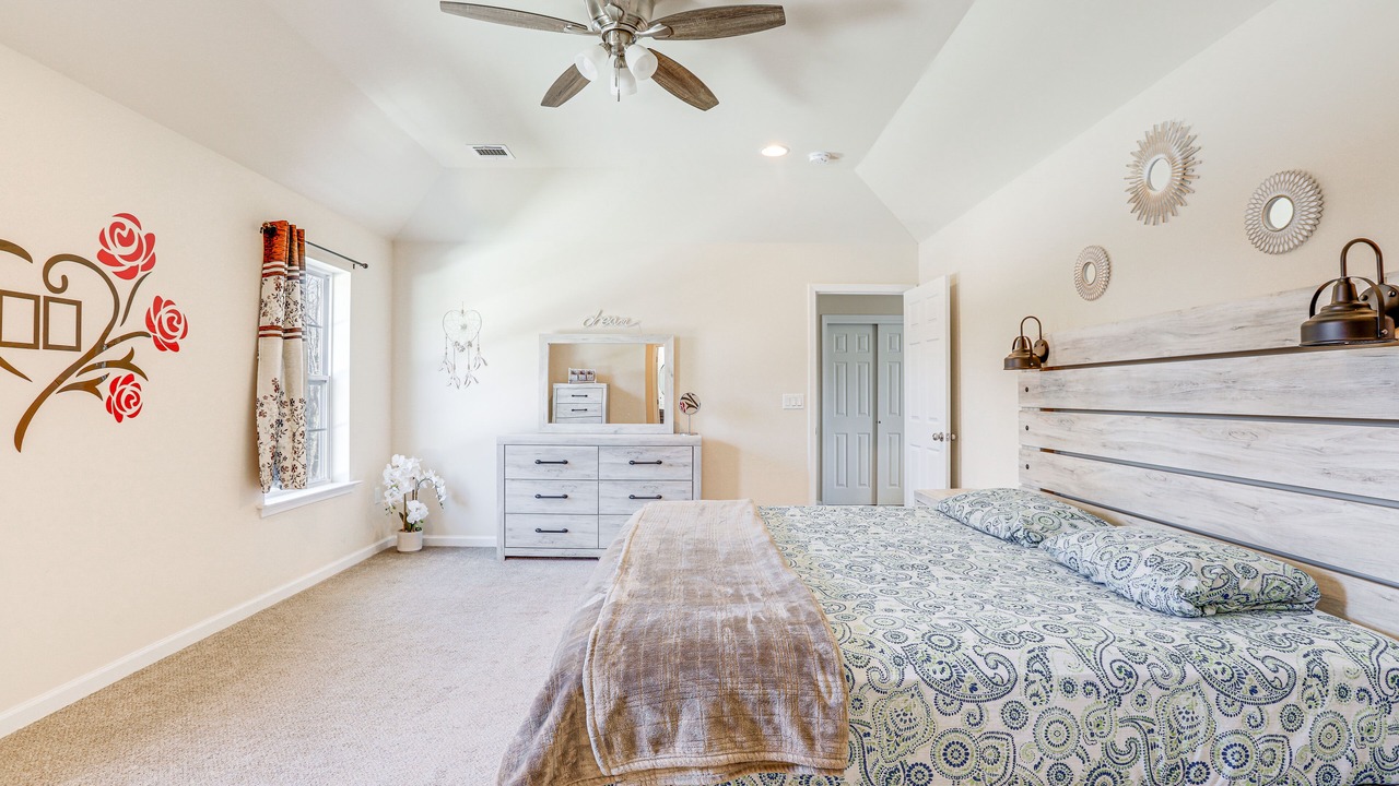 Photo of Bedroom in Ewing