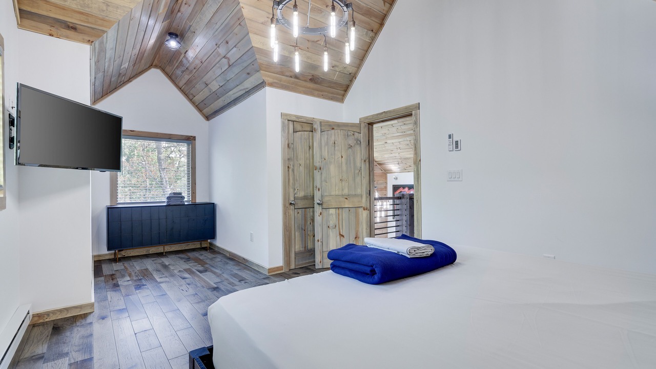Photo of Bedroom in Tannersville
