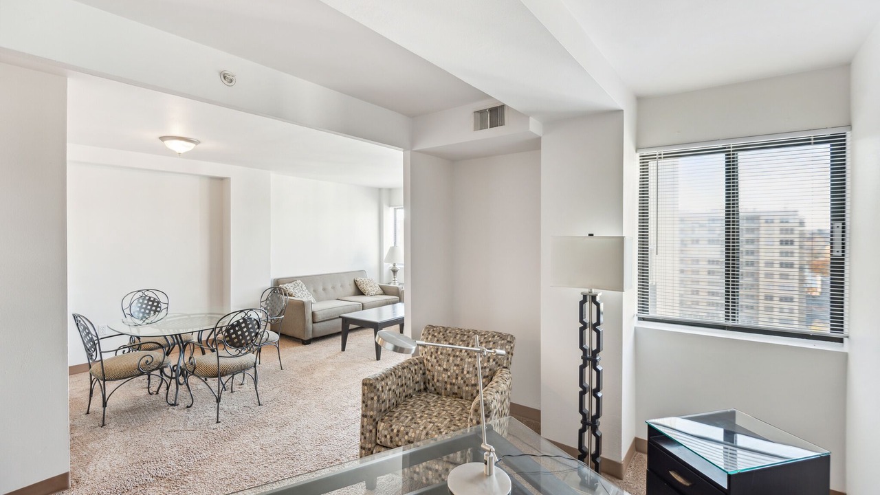 Photo of Livingroom in Downtown Harrisburg