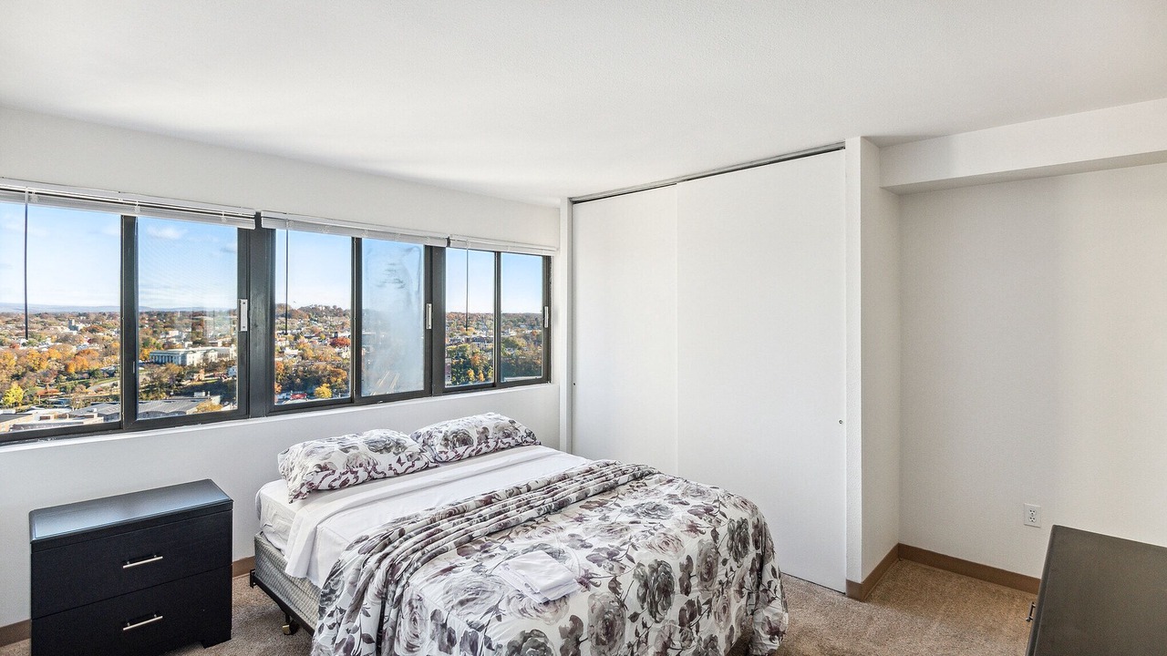 Photo of Bedroom in Downtown Harrisburg