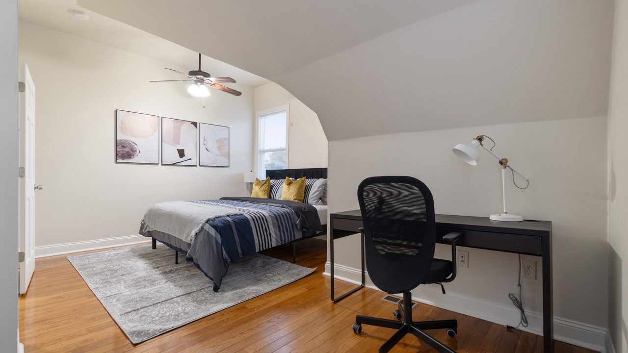 Photo of Bedroom in Point Breeze