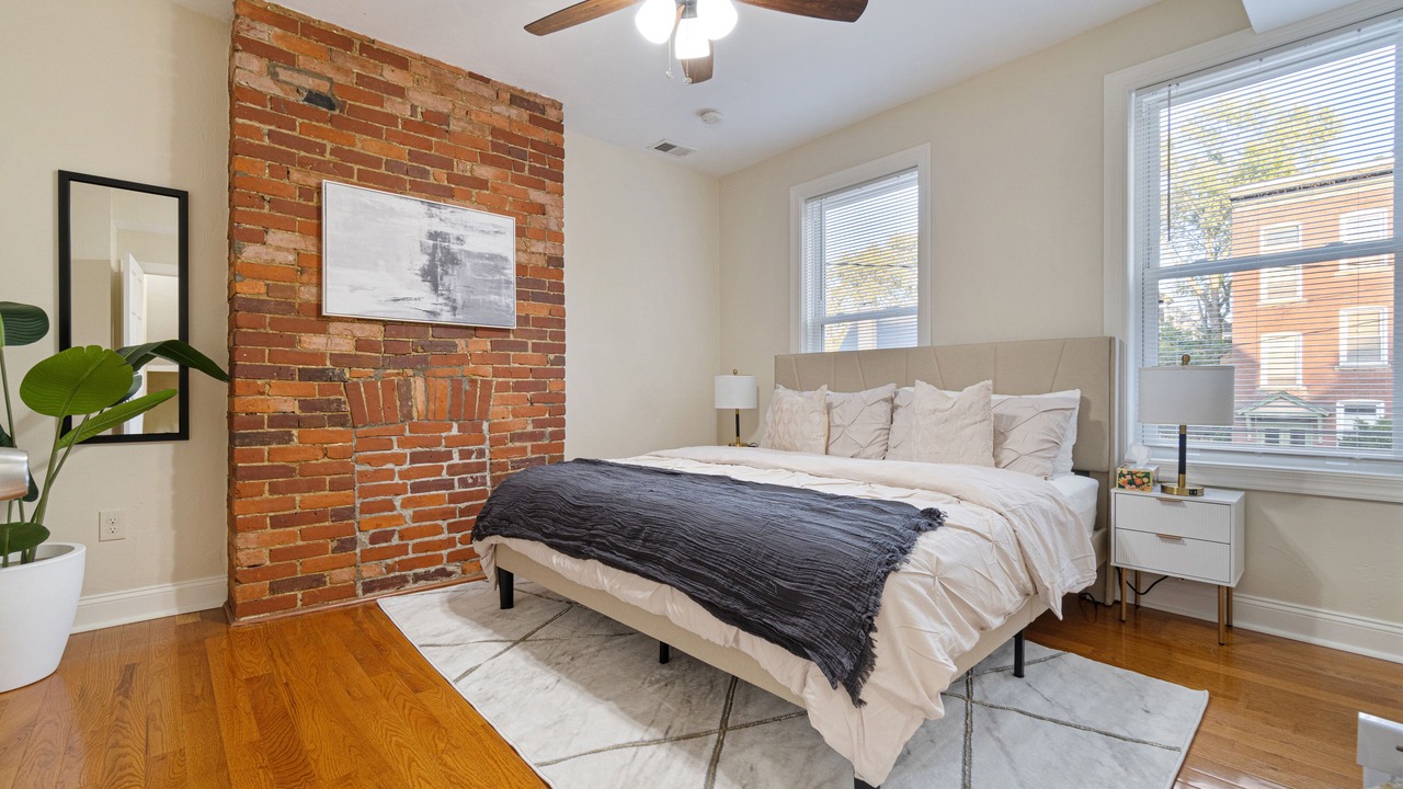 Photo of Bedroom in Point Breeze